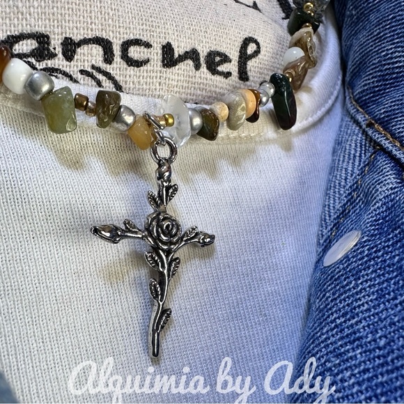 Indian agate beaded silver cross necklace - Picture 2 of 3
